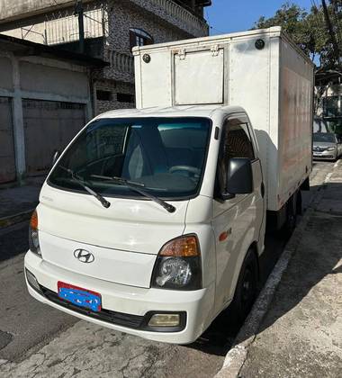 HYUNDAI HR 2.5 LONGO SEM CAÇAMBA 4X2 16V 130CV TURBO INTERCOOLER DIESEL 2P MANUAL